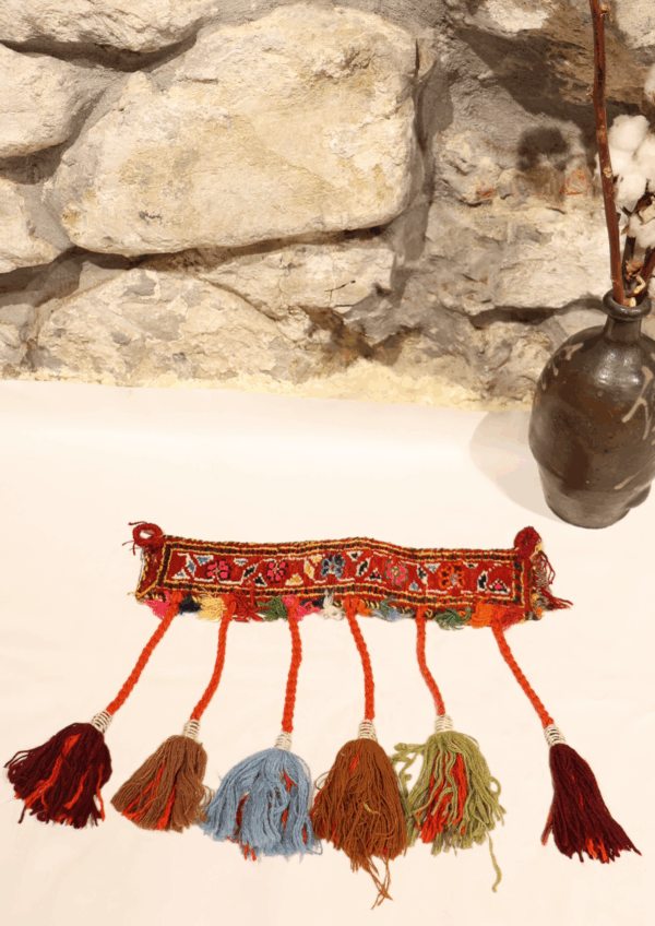 Vintage Qashqai horse band from Iran. 38x8 cms - Image 2