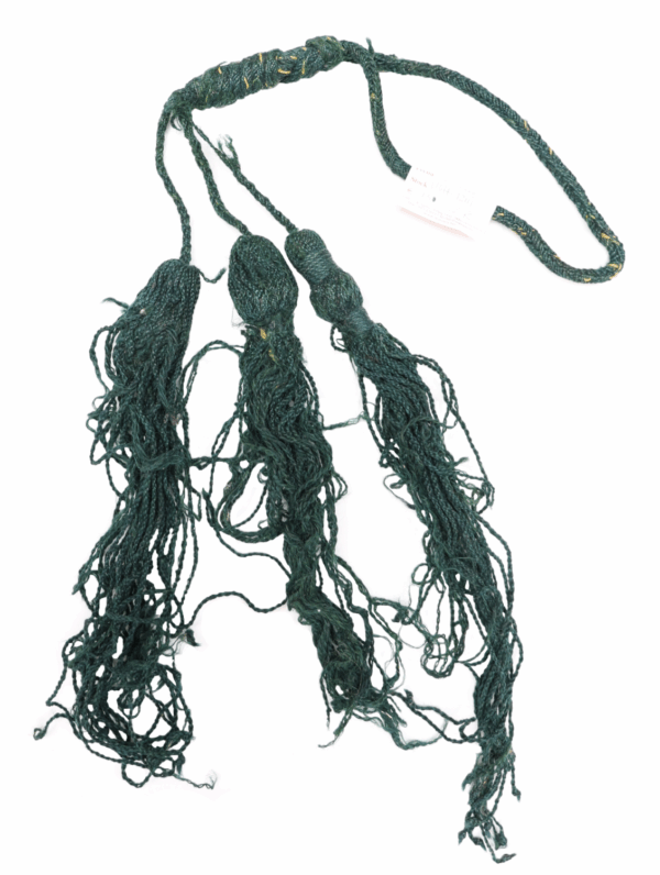 Adorno semi antiguo Qashqai para animal, Irán. 40×2 cms