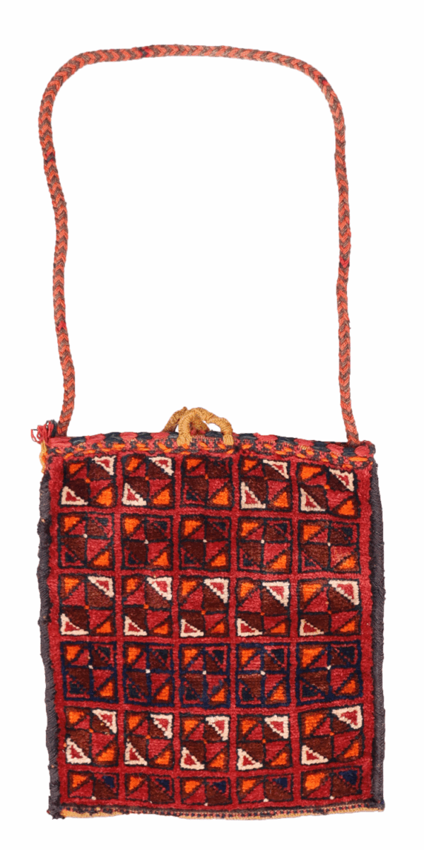 Semi-antique Qashqai bag or chanteh from Iran. 43x25 cms