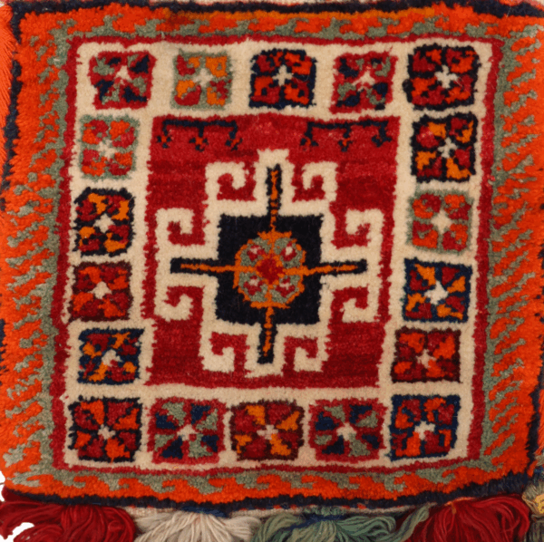 Vintage Qashqai bag or chanteh from Iran. 31x28 cms - Image 4