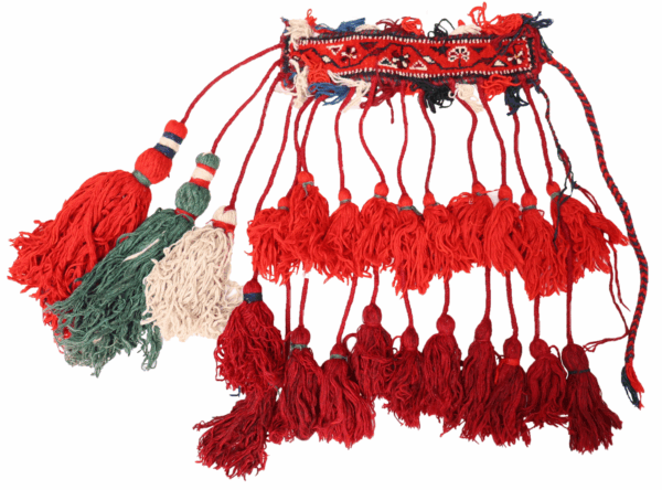 Vintage Qashqai horse or camel band from Iran. 40x8 cms