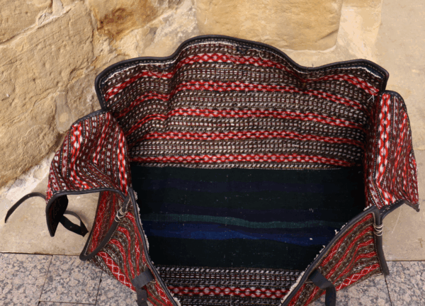 Qashqai mafrash or suitcase from Iran. 46x112x46 cms - Image 12