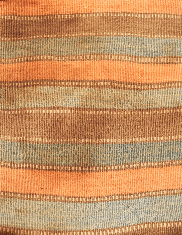 Antique Qashqai chanteh or bag from Iran. 45x55 cms - Image 4