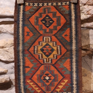 Bolsa o chanteh antigua kurda, Irán. 50x33 cms