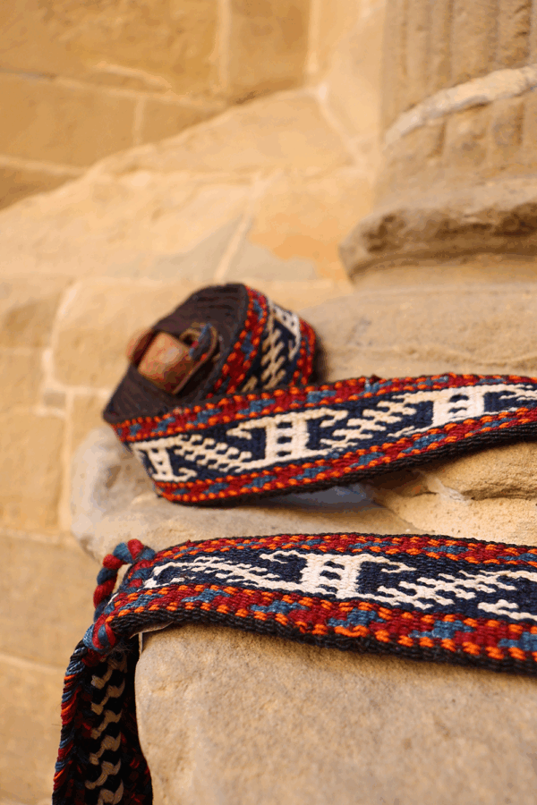 Banda o malband Qashqai antigua, Irán. 500x6 cms - Imagen 2