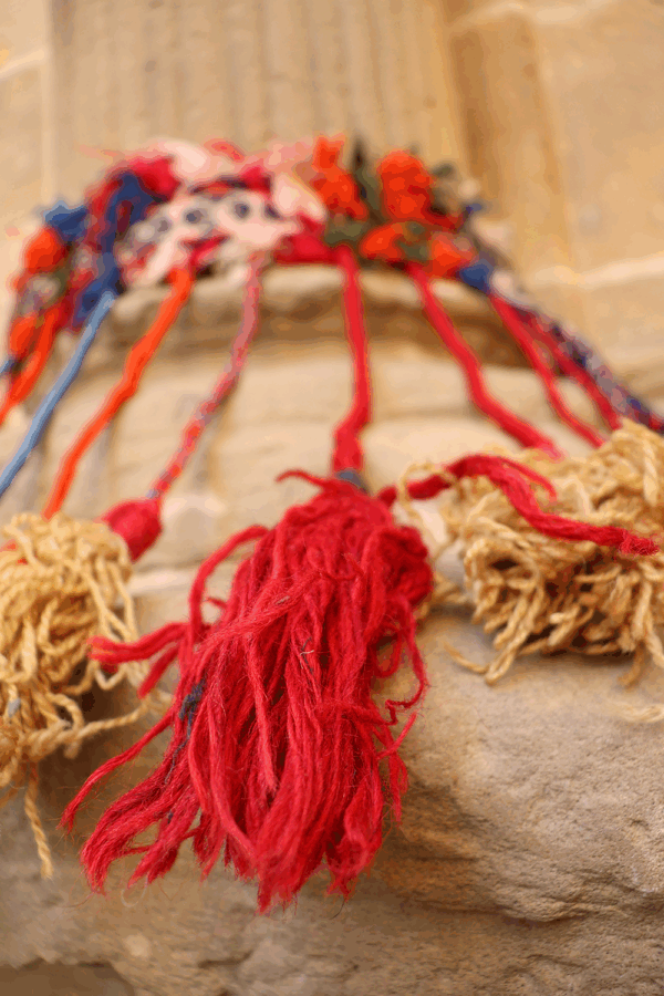Semi-antique Qashqai horse or camel band from Iran. 80x5 cms - Image 5