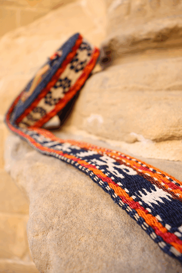 Antique Qashqai band or malband from Iran. 560x5 cms - Image 2