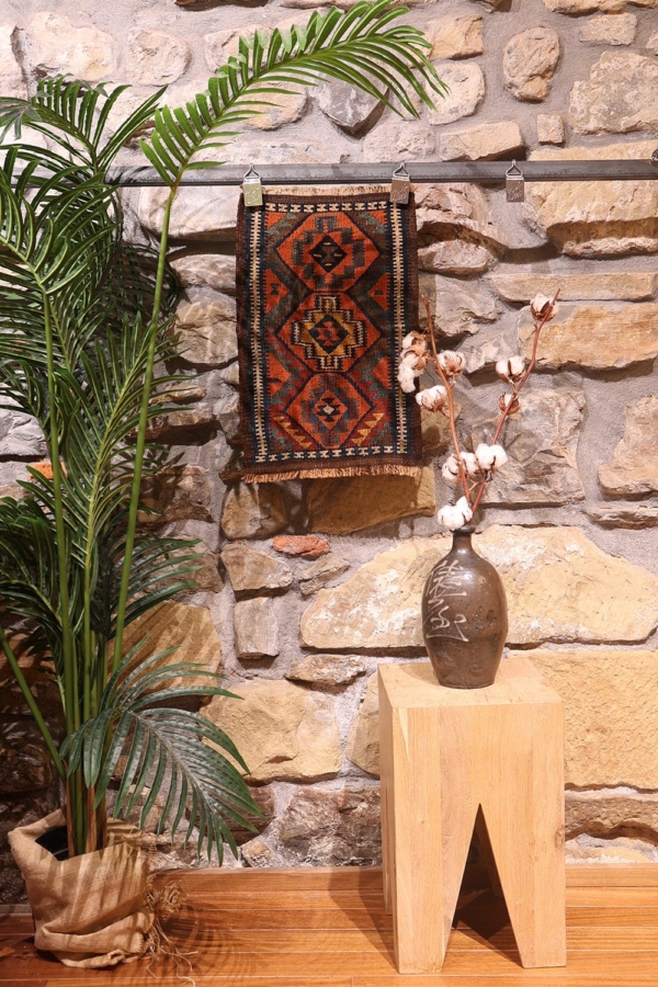 Antique Kurdish bag or chanteh from Iran. 50x33 cms - Image 7