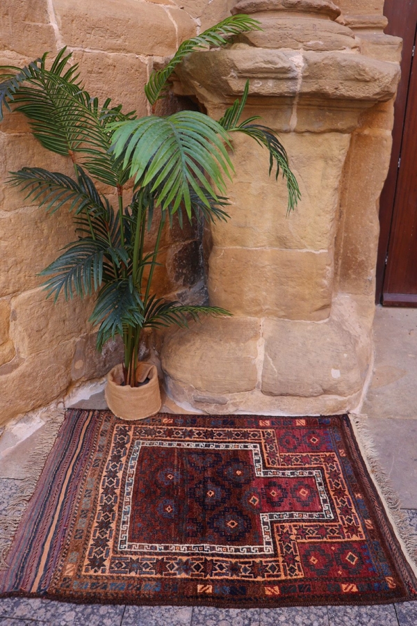 Antique Mushwani Baluch rug from Afghanistan. 132x88 cms