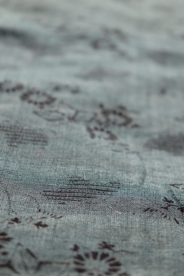 Antique child kimono from Japan. 88x82 cms - Image 5