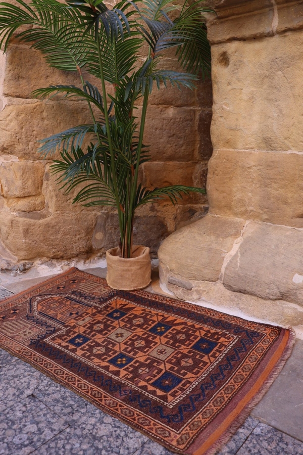 Antique Adreskand Baluch from Afghanistan. 127x70 cms