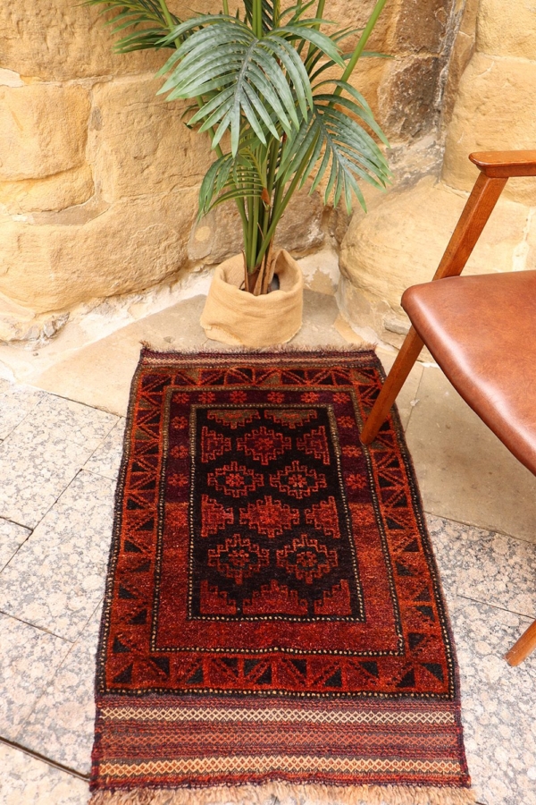 Alfombra antigua Baluch, Afganistán. 100x63 cms - Imagen 7