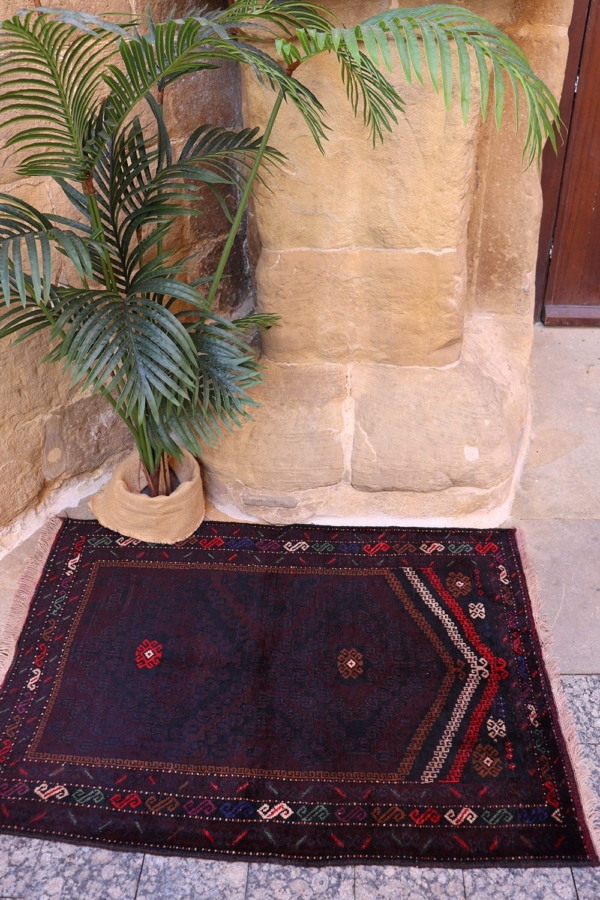 Semi-antique Baluch rug from Herat, Afghanistan. 128x87 cms