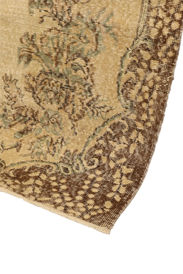 Vintage rug from Turkey.  273x165 cms - Image 6