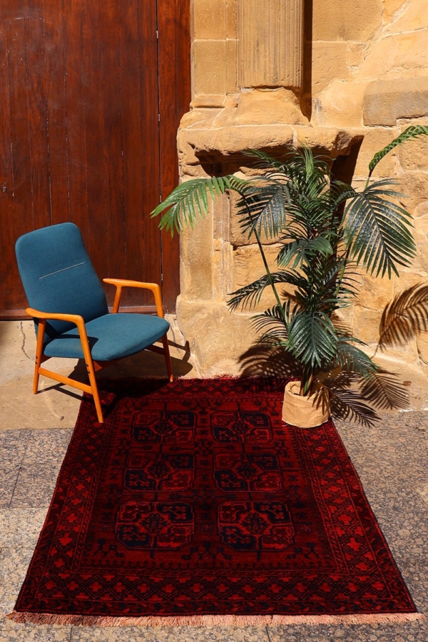 Alfombra antigua Ersari Turcomana, Afganistán. 187x133 cms