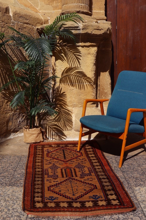 Alfombra semi antigua Kohistan Baluch, Afganistán. 150x85 cms