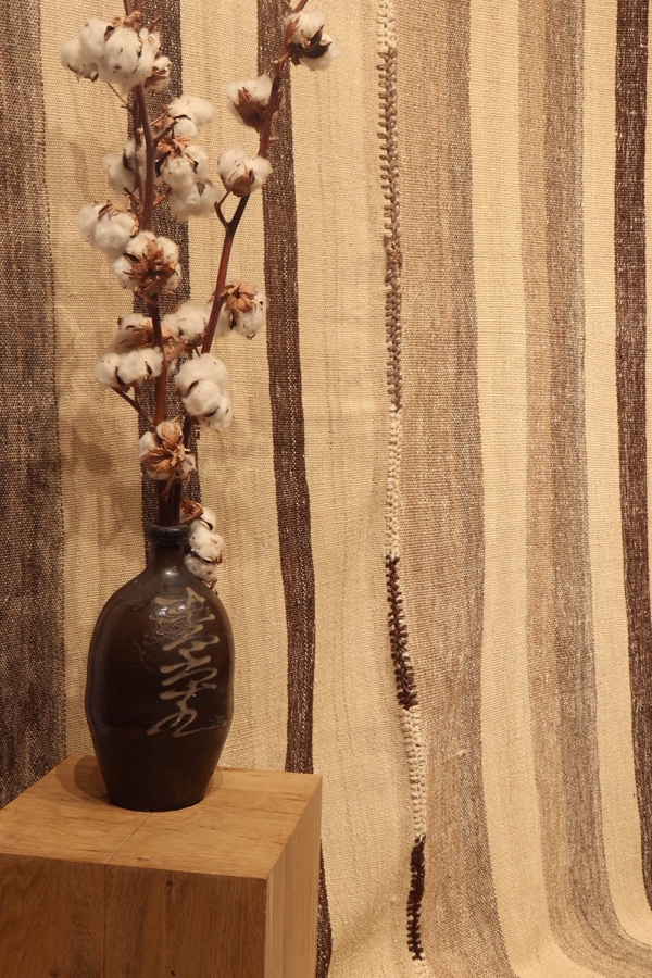 Vintage Qashqai kilim from Iran. 222x154 cms - Image 3