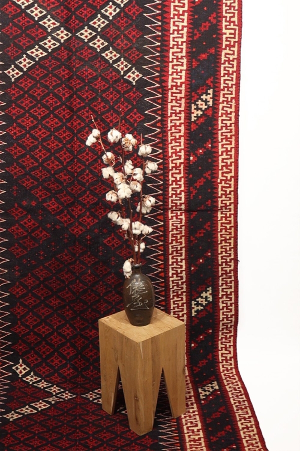 Antique Luri Bakhtiari kilim from Iran. 405x162 cms
