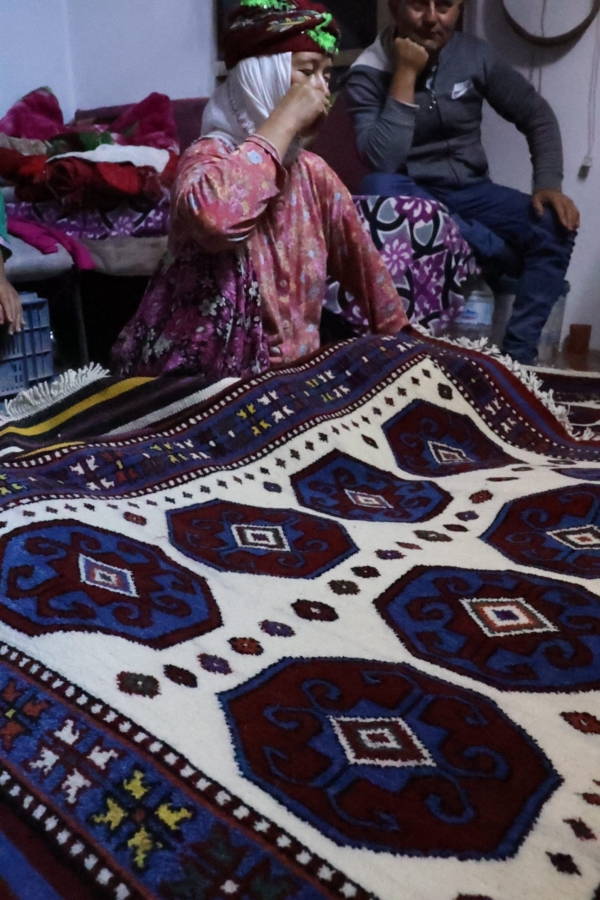 Alfombra nueva, Turquía. 115x100 cms - Imagen 9