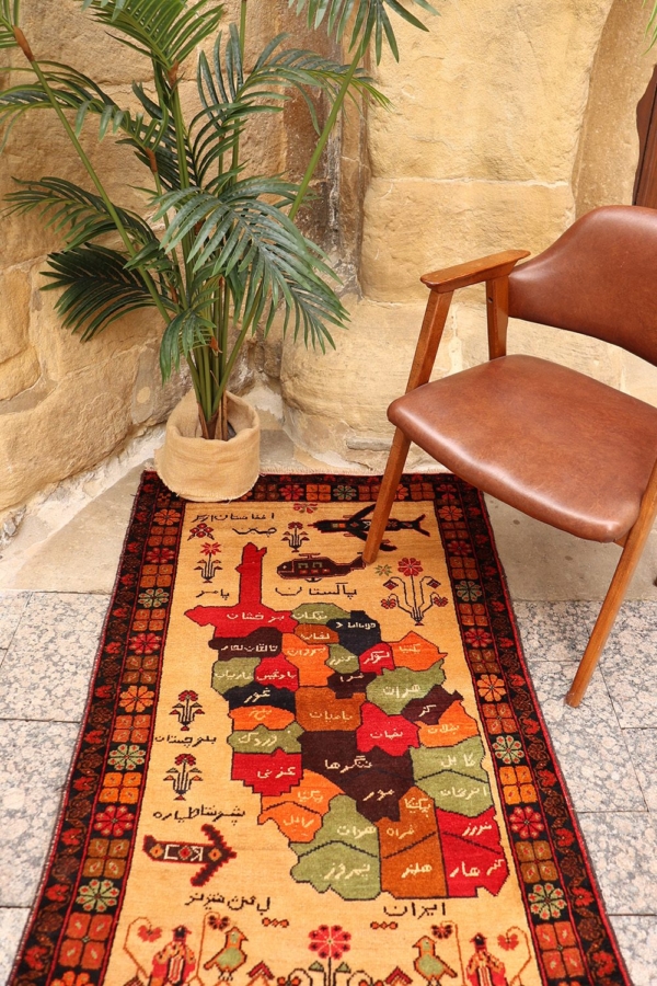 Vintage Baluch War rug from Afghanistan. 143x88 cms