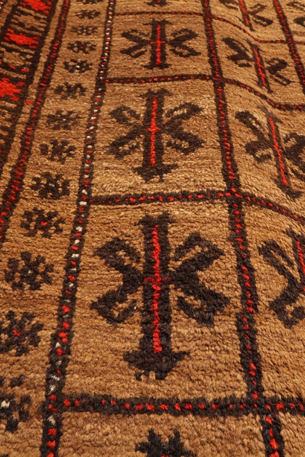 Alfombra semi antigua Baluch, Afganistán. 230x114 cms - Imagen 4