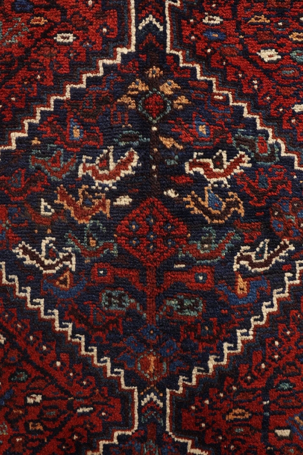 Antique Arab Laberduni rug from Iran. 212x158 cms - Image 6