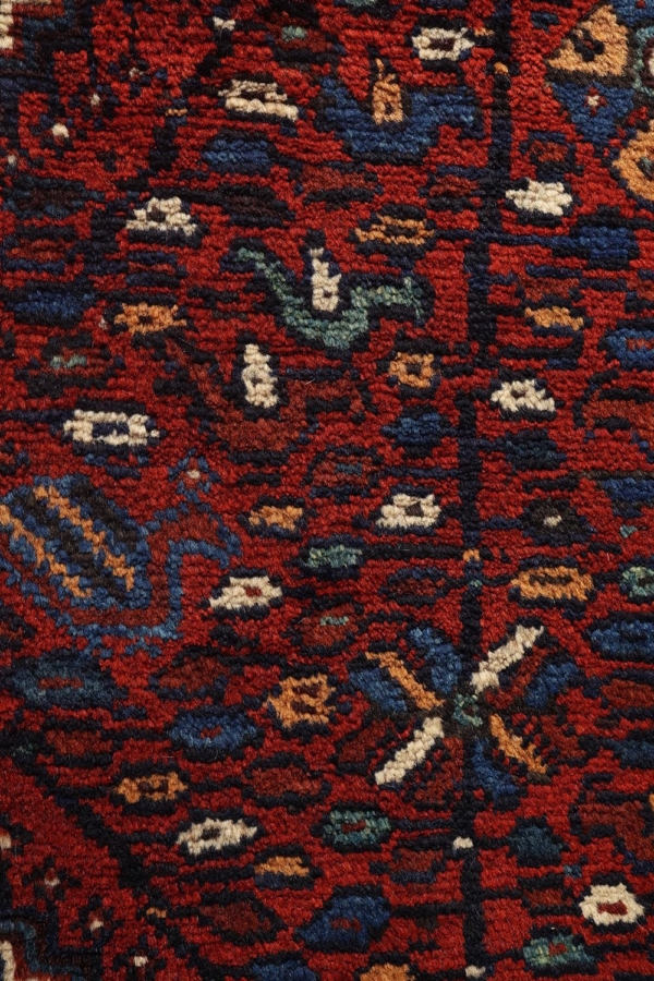 Antique Arab Laberduni rug from Iran. 212x158 cms - Image 7