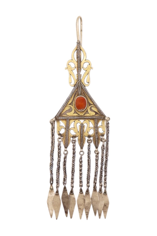 Antique Turkman ornament from Afghanistan. 43 gr.