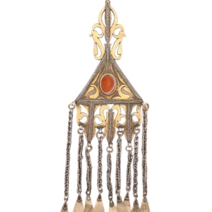 Antique Turkman ornament from Afghanistan. 42 gr.