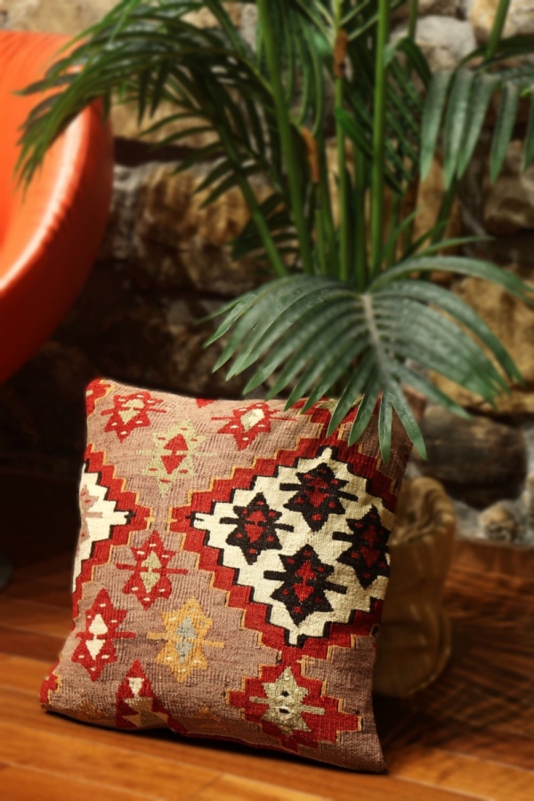Cojín étnico de kilim, Turquía. 40×40 cms - Imagen 2