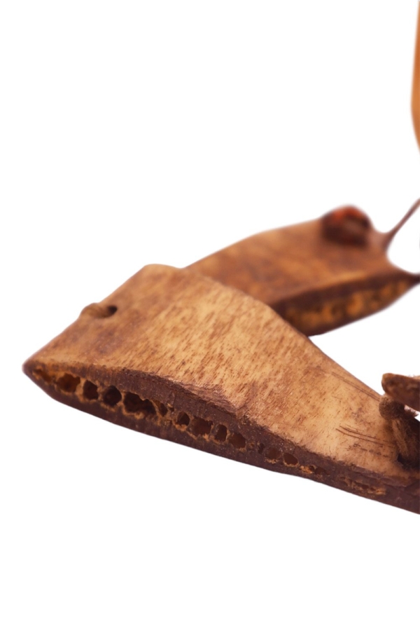 Antique necklace from the Naga tribe, Nagaland, Myanmar. 39x12x4 cms. 159 grams. - Image 3