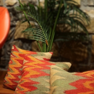 Cojín étnico de kilim, Irán. 40×40 cms