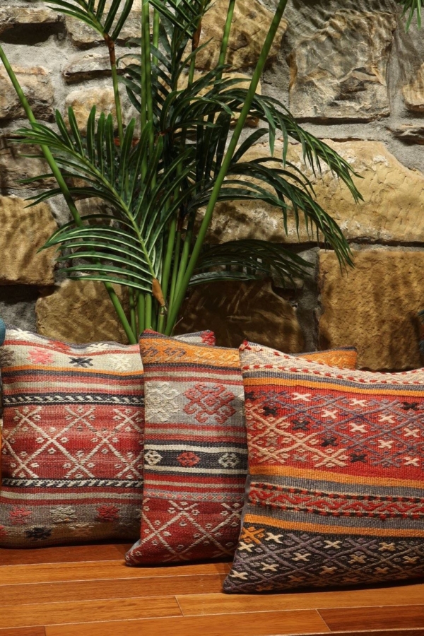 Cojín étnico de kilim, Turquía. 40×40 cms - Imagen 4