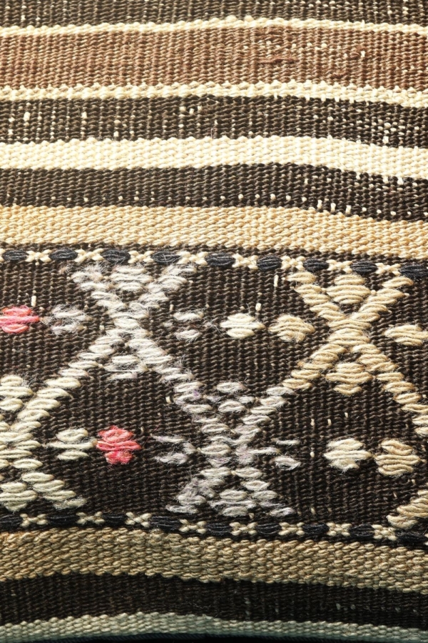 Kilim cushion, Turkey. 40×40 cms - Image 5