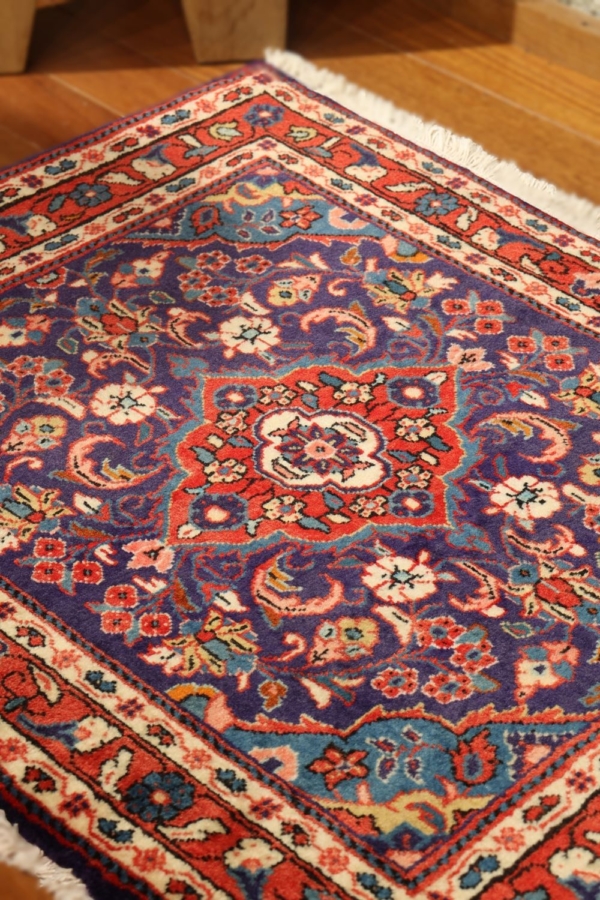 Vintage rug from Sarugh, Iran. 64x77 cms - Image 2