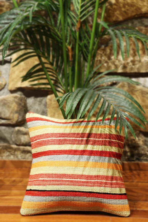 Cojín étnico de kilim, Turquía. 40×40 cms - Imagen 2