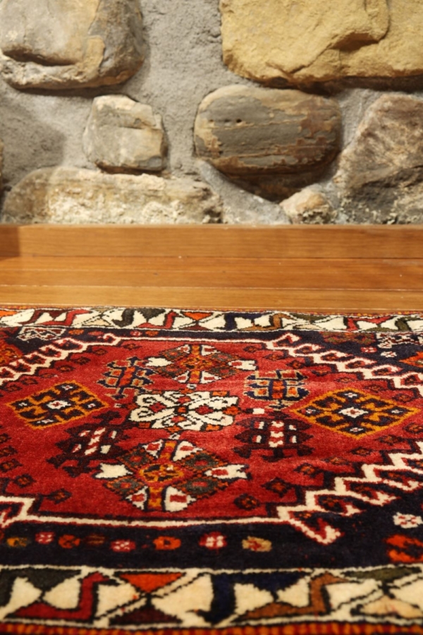 Alfombra semi antigua Qashqai, Irán. 59×55 cms - Imagen 4