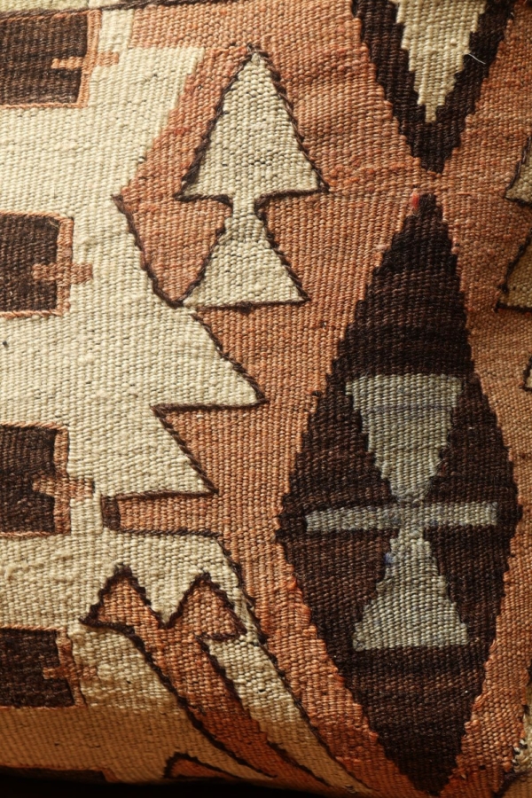 Cojín étnico de kilim, Turquía. 40×40 cms - Imagen 4