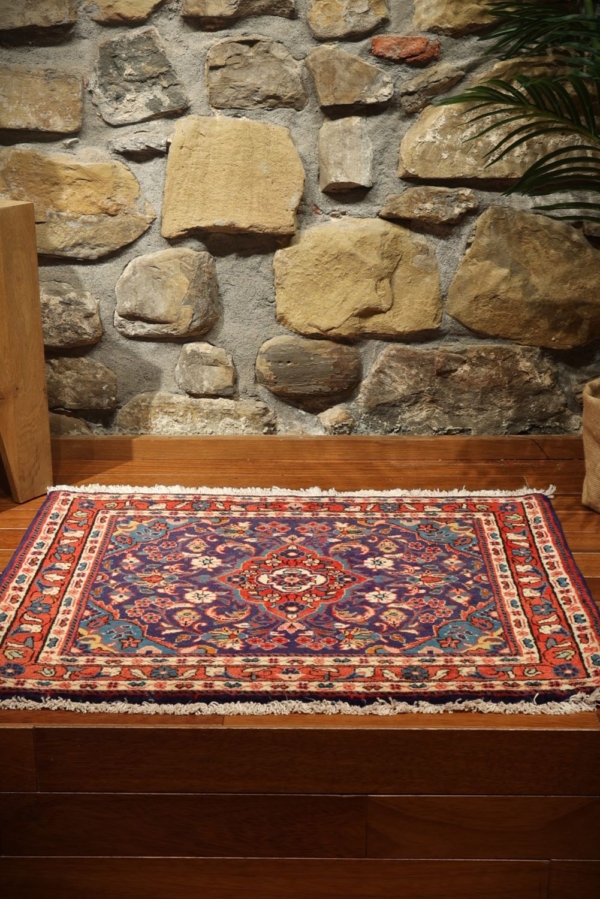 Vintage rug from Sarugh, Iran. 64x77 cms - Image 5