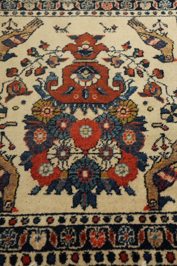 Semi-antique Afshar rug from Iran. 56x48 cms - Image 5