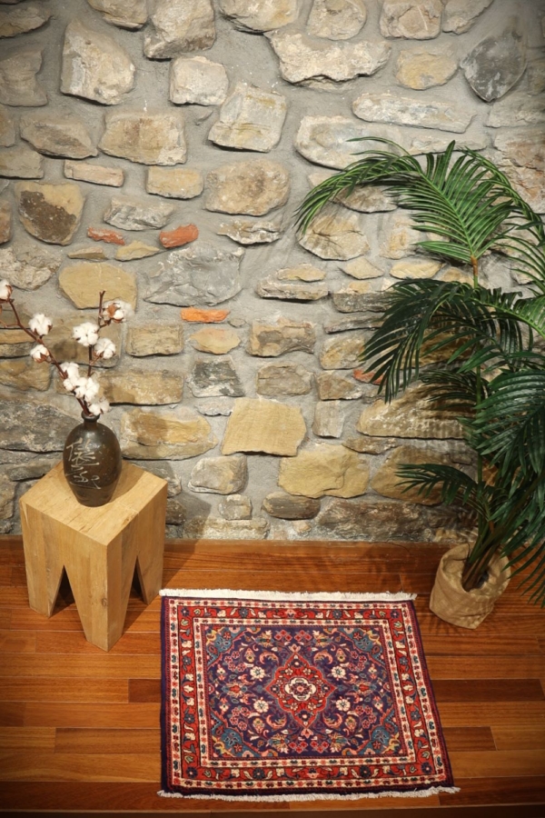 Vintage rug from Sarugh, Iran. 64x77 cms - Image 7