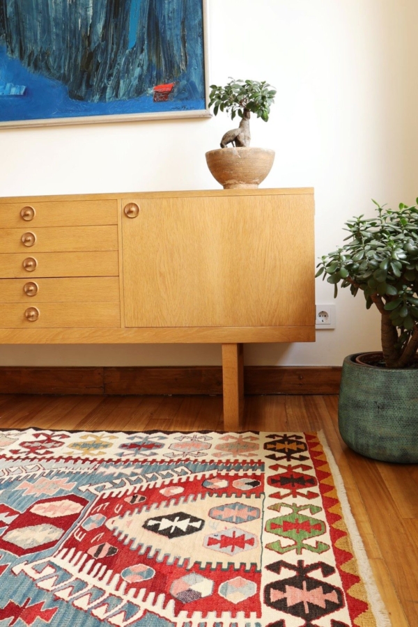 Kilim from Turkey. 172×128 cms - Image 7