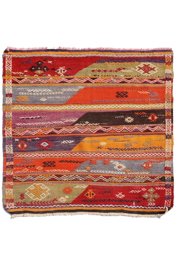 Vintage kilim from Selendi, Turkey. 114x113 cms - Image 2