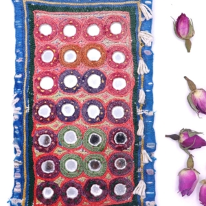 Textil vintage de Gujarat, India. 16x9,5 cms