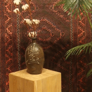 Alfombra semi antigua Mushwani Baluch, Afganistán. 319x84 cms