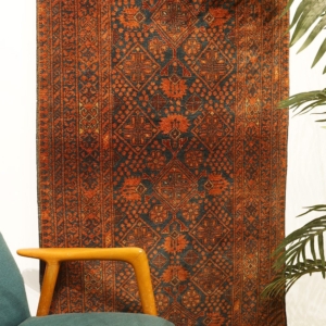 Alfombra semi-antigua Turcomana, Afganistán. 281x86 cms
