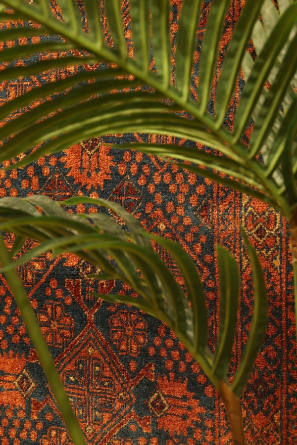 Semi-antique Turkman rug from Afghanistan. 281x86 cms - Image 6