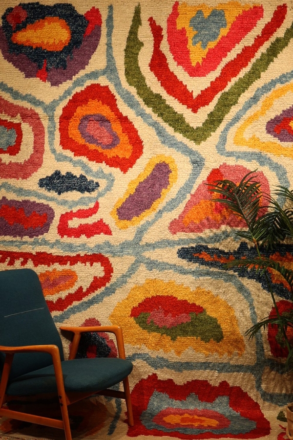 Tülü rug from Turkey. 300x200 cms