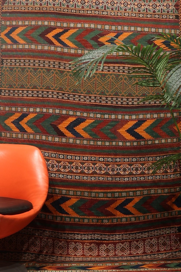 Kilim semi antiguo Baluch, Afganistán. 334x120 cms - Imagen 3
