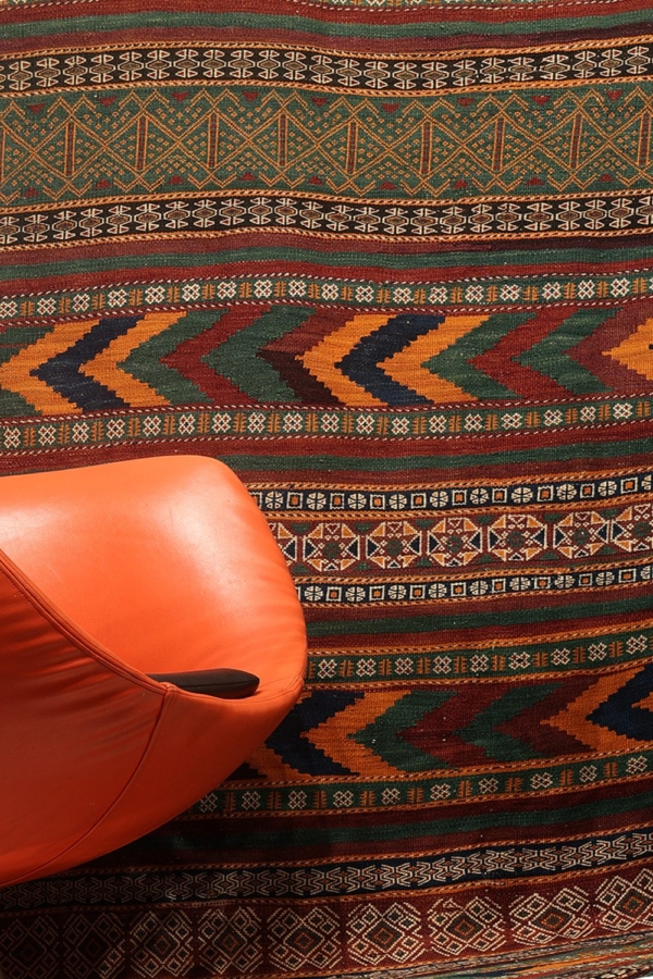 Kilim semi antiguo Baluch, Afganistán. 334x120 cms - Imagen 4